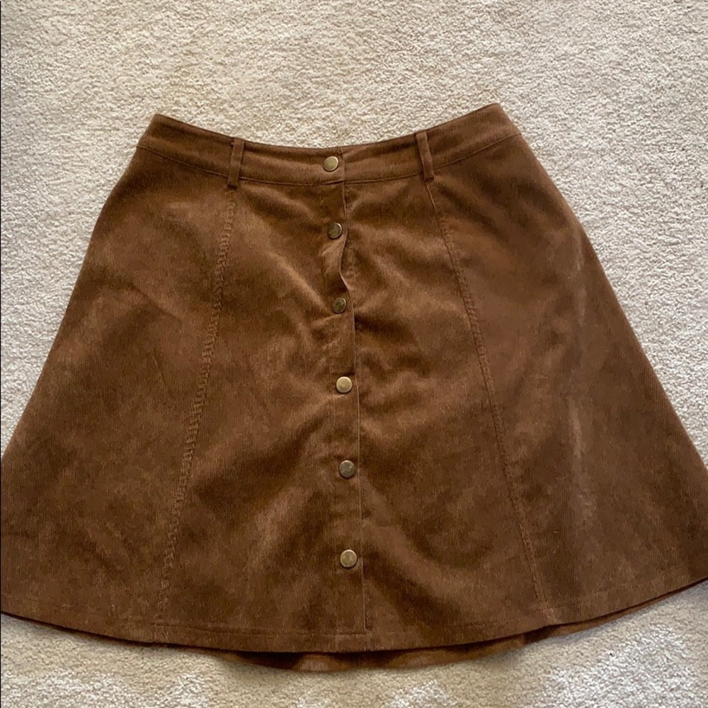 Brown corduroy buttoned skirt